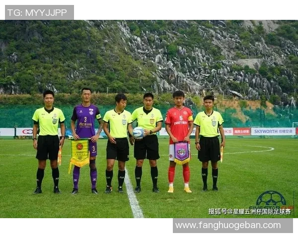 上海足球队在联赛中的经验积累与表现分析