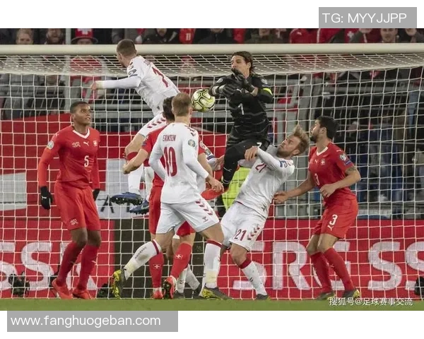 足球明星在比赛中是否会观看其他比赛的真实情况探讨 足球明星在比赛中是否会观看其他比赛的真实情况探讨